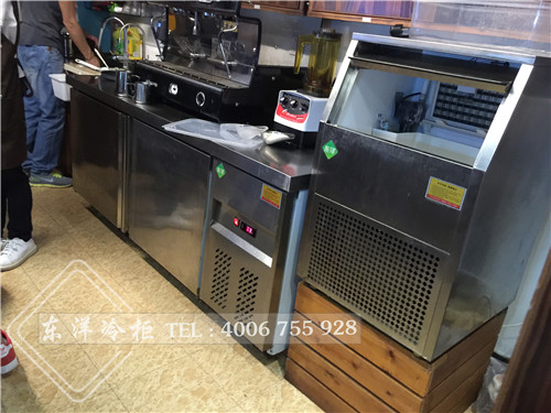 深圳咖咖旅果工作台-风冷制冰机工程案例